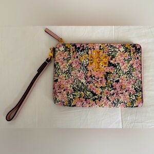 Tory Burch Britten Flower Field Large wristlet pouch